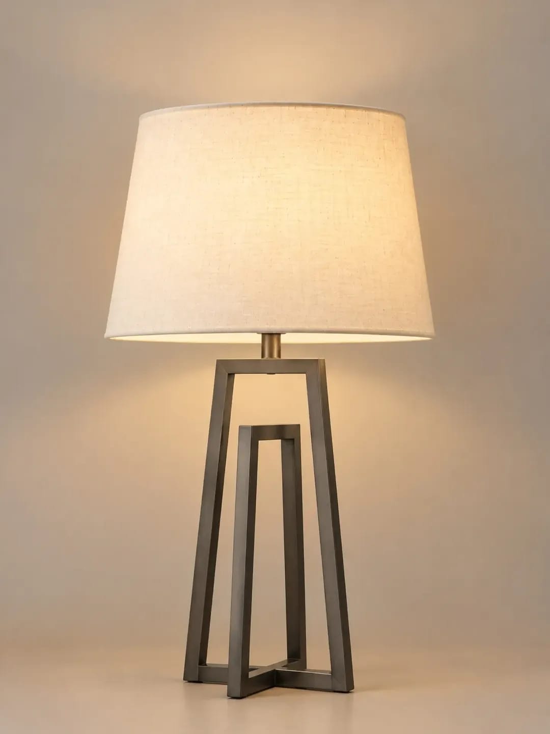 Table Lamp — photo 3